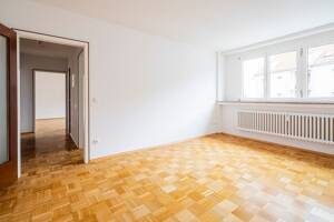 Helle und moderne 2-ZKB-Wohnung mit EBK in der Jakobervorstadt – 86152 Augsburg – Vorschaubild 9