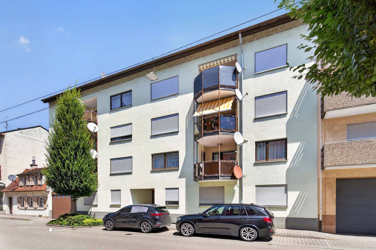 Großzügige 4-Zimmer-Wohnung mit viel Platz zum Wohlfühlen- 4 Zimmer mit Balkon, Keller & Stellplatz – Rastatt – Vorschaubild 2