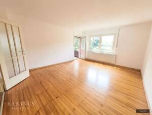 Heller Altbau mit Potenzial 3-Zimmer-Wohnung mit Balkon * aktuell vermietet * – 91052 Erlangen – Vorschaubild 2