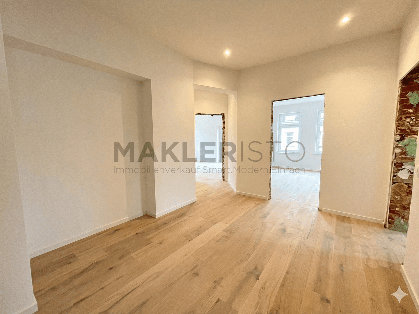 **Modernisierte 2,5-Zimmer-Dachgeschosswohnung mit offener Wohnküche & Fußbodenheizung** – Dresden – Vorschaubild 7