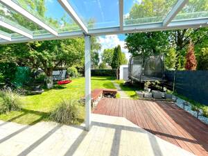 Lichtdurchflutet & Großzügig: Hochwertiges Haus mit Garten, 2 Bädern & Garage neben dem Süd - Klinikum – 90473 Nürnberg – Vorschaubild 3