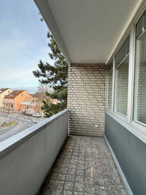 Freie 3-Zimmer-Wohnung mit neuen Fenstern in Nürnberg-Laufamholz – sofort bezugsbereit – Nürnberg – Vorschaubild 2
