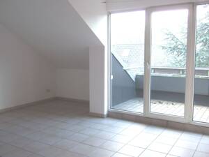 Homberg/Gemühtliches Domizil/ 2 Zimmer-Dachgeschoß in ruhiger Lage – 47198 Duisburg – Vorschaubild 4