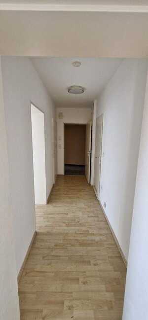 Schöne Souterrainwohnung mit Terrasse in Remscheid-West – 42857 Remscheid – Vorschaubild 4