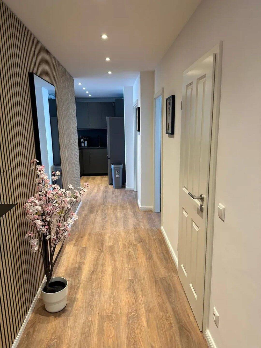 Stilvoll eingerichtete 3-Zimmer-Wohnung mit 67 m² Wohnfläche – Hamburg – Vorschaubild 6