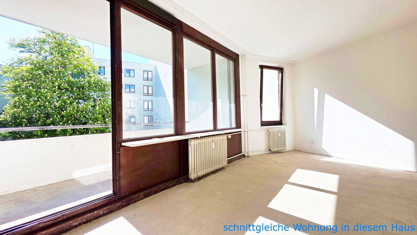 Freiwerdende 4-Zimmer-Wohnung mit Süd-Westloggia und Fahrstuhl nur 300 Meter vom Kudamm!