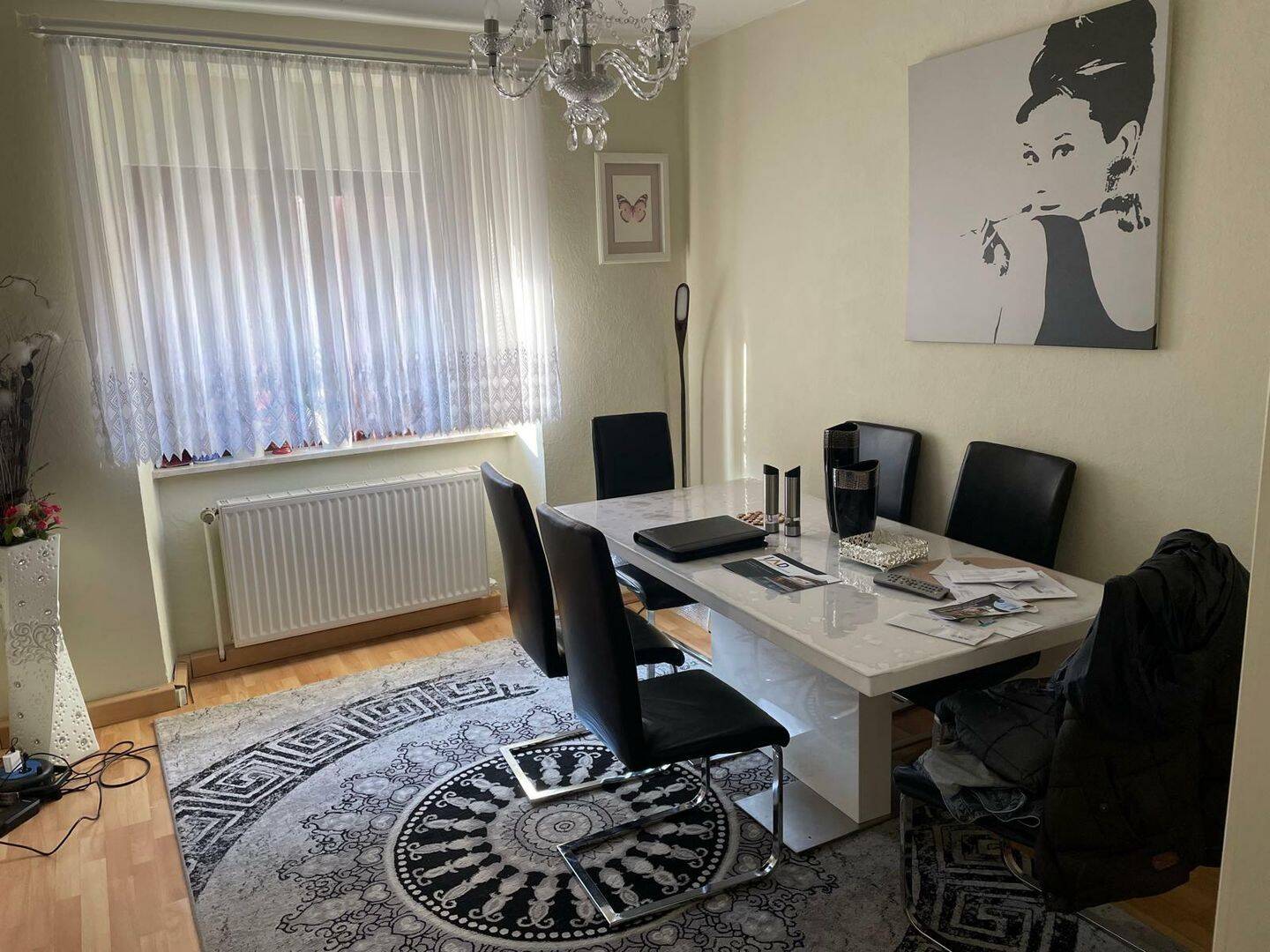 Attraktive 4-Zimmer-Erdgeschosswohnung in zentraler Lage - ideal für vielfältige Nutzungsmöglichkeiten – Nürnberg – Vorschaubild 4