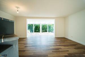 Stilvolle Erdgeschosswohnung mit großem Garten, Terrasse & Wintergarten - Erstbezug nach Sanierung – 90768 Fürth – Vorschaubild 4