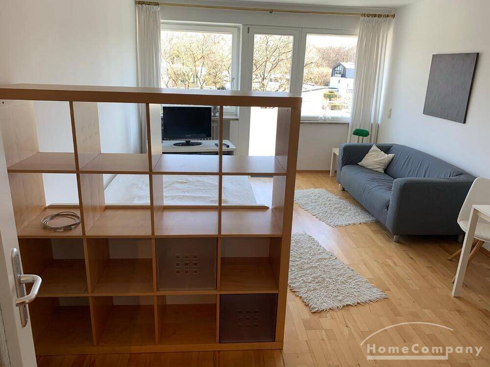 Wohnen am Englischen Garten! Möbliertes 1-Zimmer-Appartment in München-Schwabing – München – Vorschaubild 2