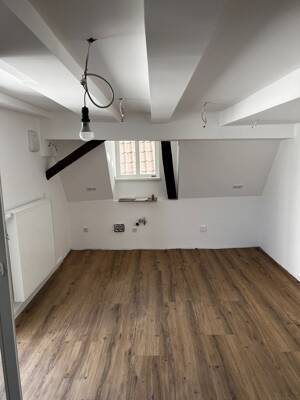 Charmante 3-Zimmer-Wohnung im Denkmalobjekt - 75 m², ab sofort verfügbar – 70794 Filderstadt – Vorschaubild 5
