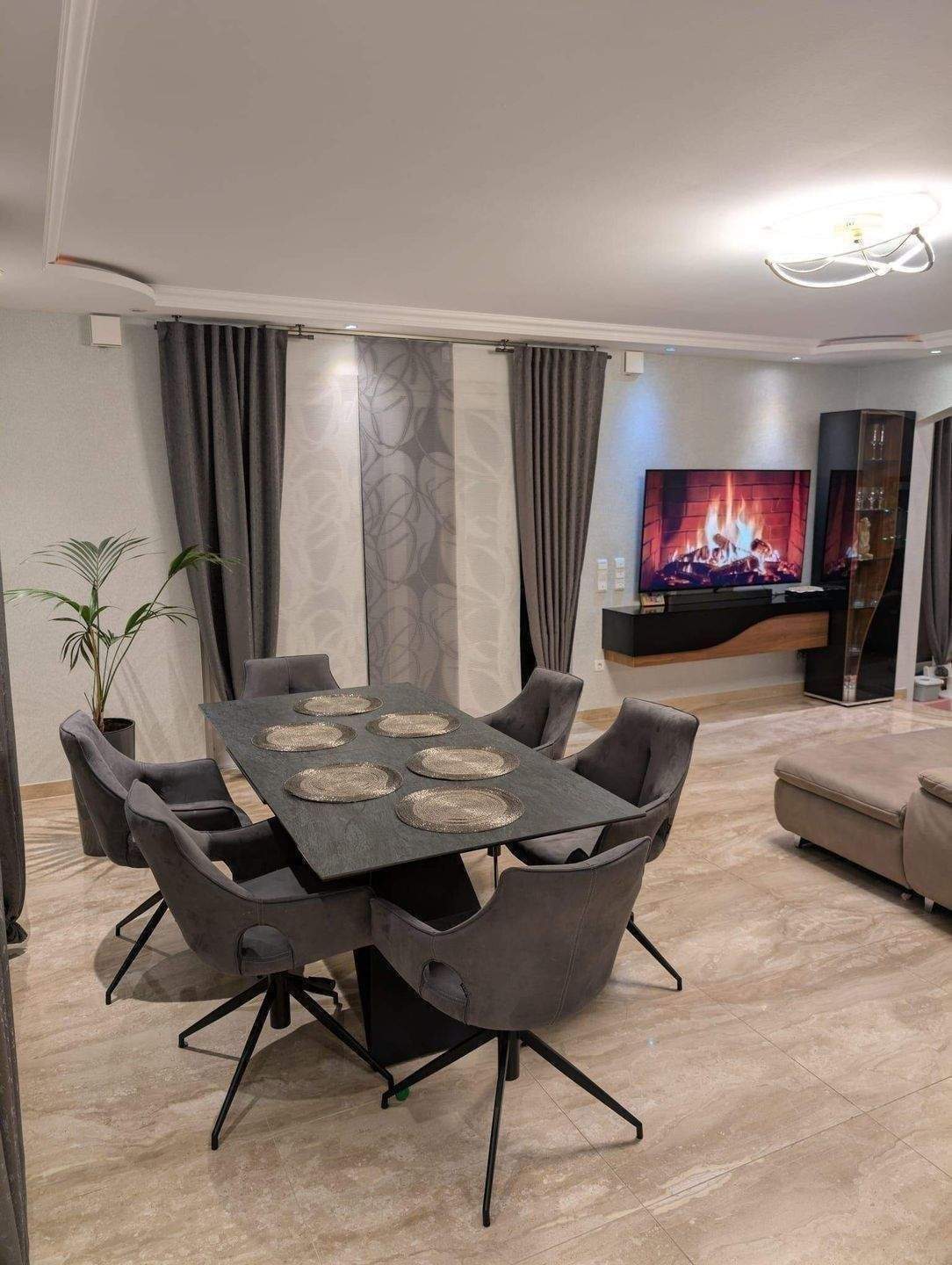 Luxuriöse Stadtvilla in exklusiver Lage! Wohnen mit Stil und Waldblick, Kamin, Erdwärmepumpe und großer Garage ! – Paderborn – Vorschaubild 7