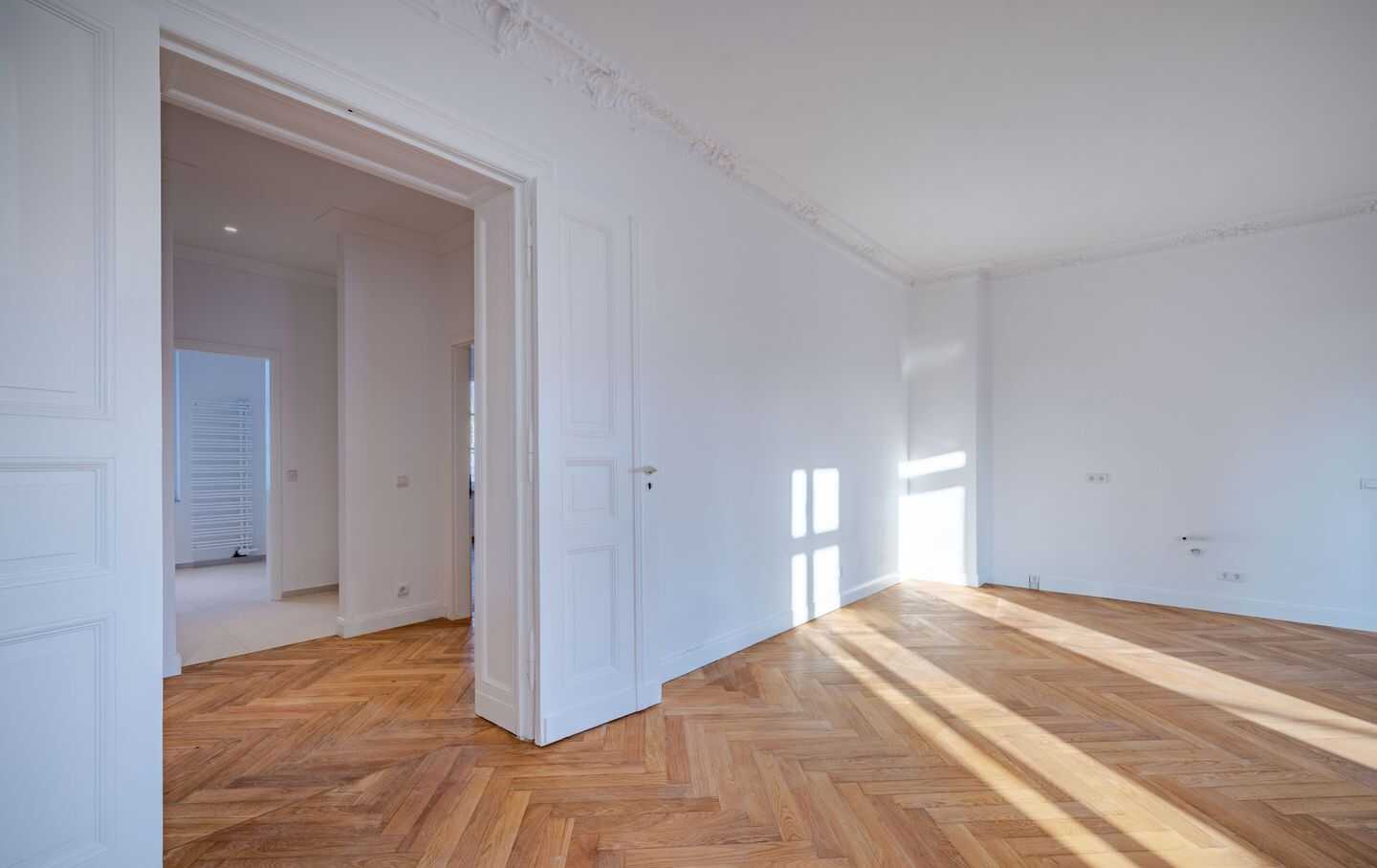 Ihr neues Zuhause - wunderschöne sanierte Altbauwohnung – Berlin – Vorschaubild 3