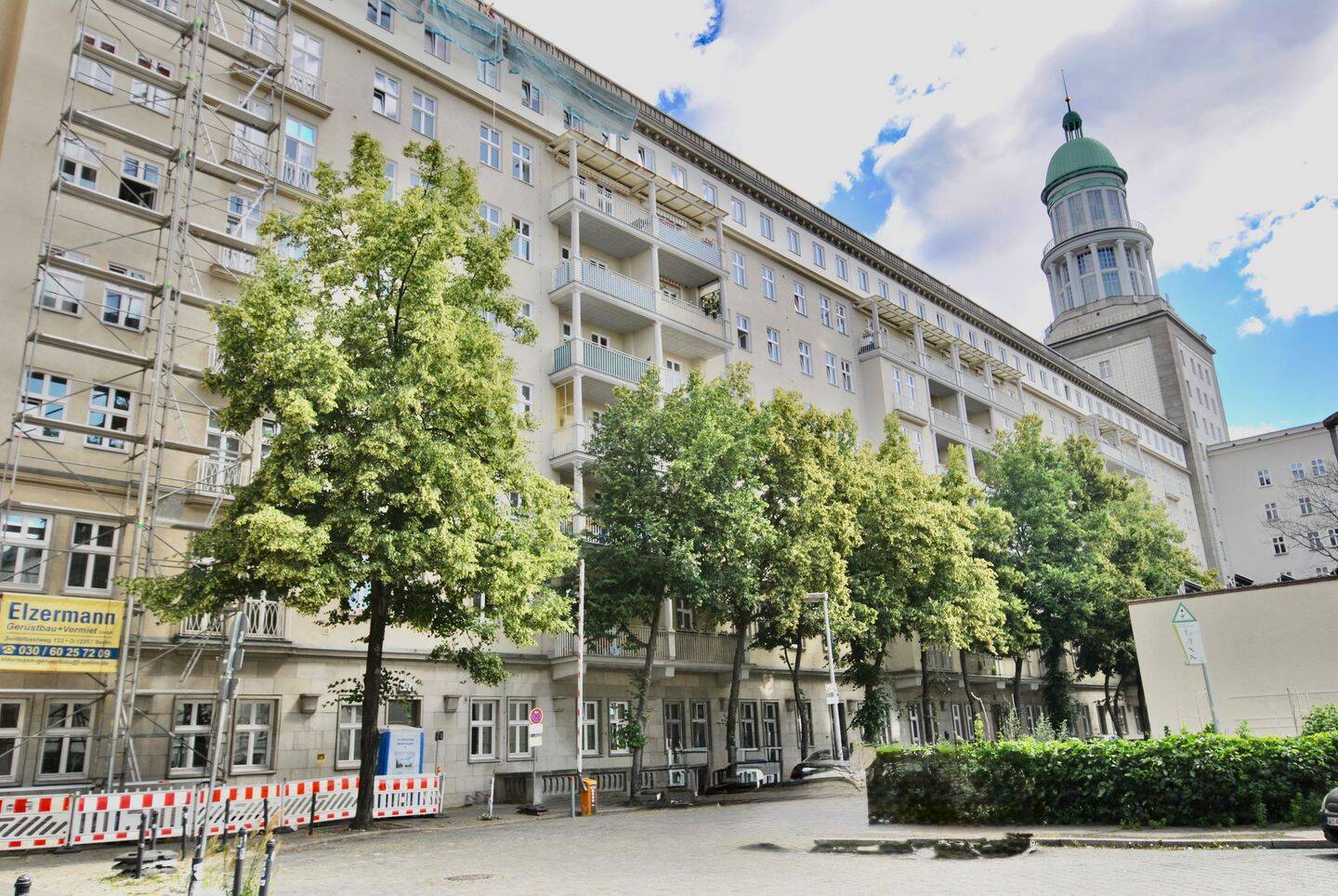 Vollständig renoviertes Zuhause in historischer Architektur - sofort bezugsbereit – Berlin – Vorschaubild 2