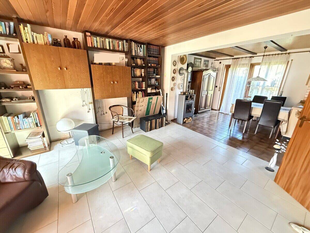 GERÄUMIGES EINFAMILIENHAUS MIT GARTEN UND GARAGE IN STADTNAHER LAGE – Schwäbisch Hall – Vorschaubild 6