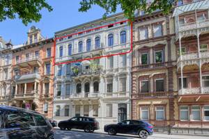 TRÄUME WERDEN WAHR! Luxuriöse 4-Zimmer-Altbauwohnung mit Balkon & EBK in Wiesbaden-Mitte