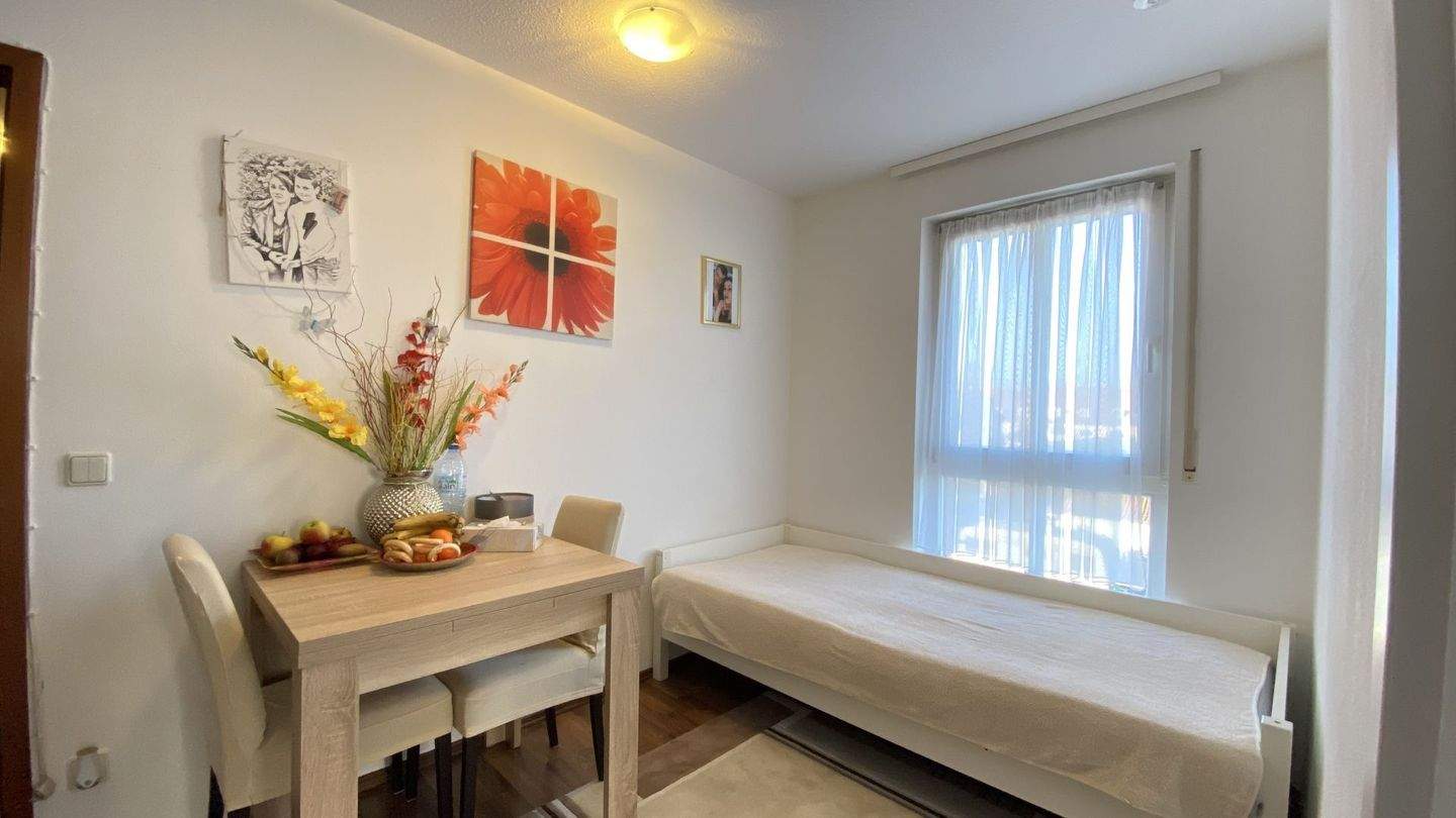 Gemütliche 2 Zimmer Wohnung nähe Bärenkeller – Augsburg – Vorschaubild 4