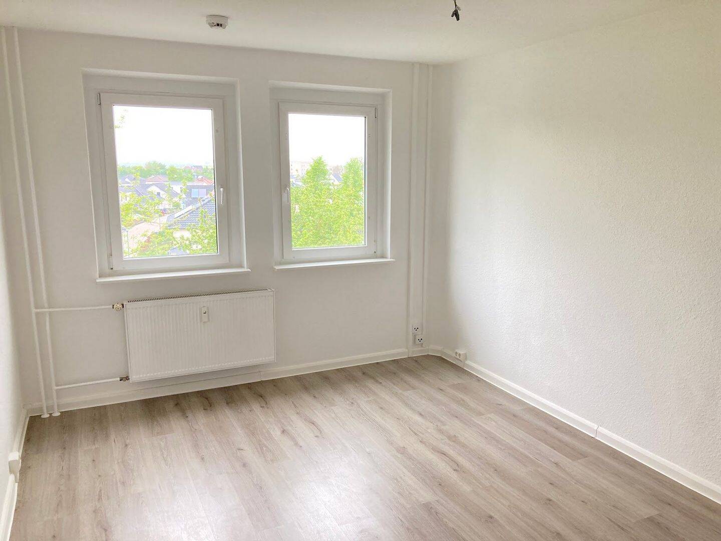 SO VIEL PLATZ... 6 Zimmer in Neu-Olvenstedt – Magdeburg – Vorschaubild 6