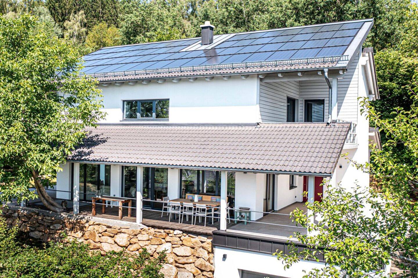 Wohnen mit Weitblick - modernes Einfamilienhaus in traumhafter Hanglage mit großzügigem Grundstück und hochwertiger Ausstattung – Traitsching – Vorschaubild 8