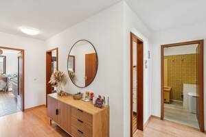 Lichtdurchflutete 3-Zimmer-Wohnung nahe der Isar in München-Thalkirchen - mit sonnigem Balkon – 81379 München – Vorschaubild 6