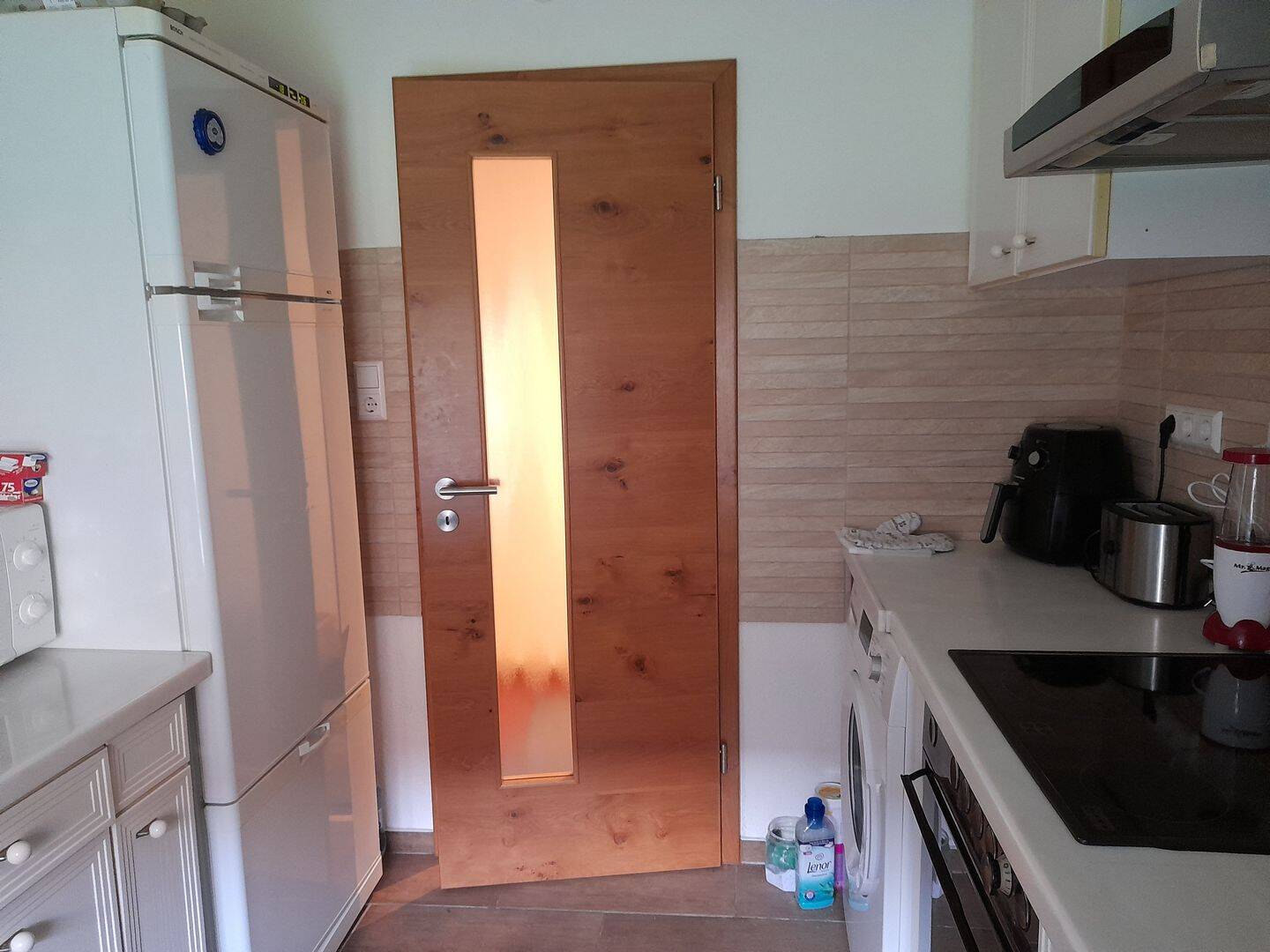 Charmantes Zweifamilienhaus mit großem Grundstück und Ausbaupotenzial