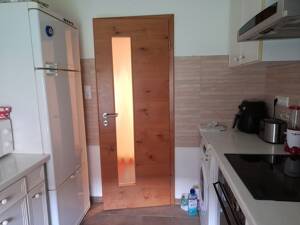 Charmantes Zweifamilienhaus mit großem Grundstück und Ausbaupotenzial