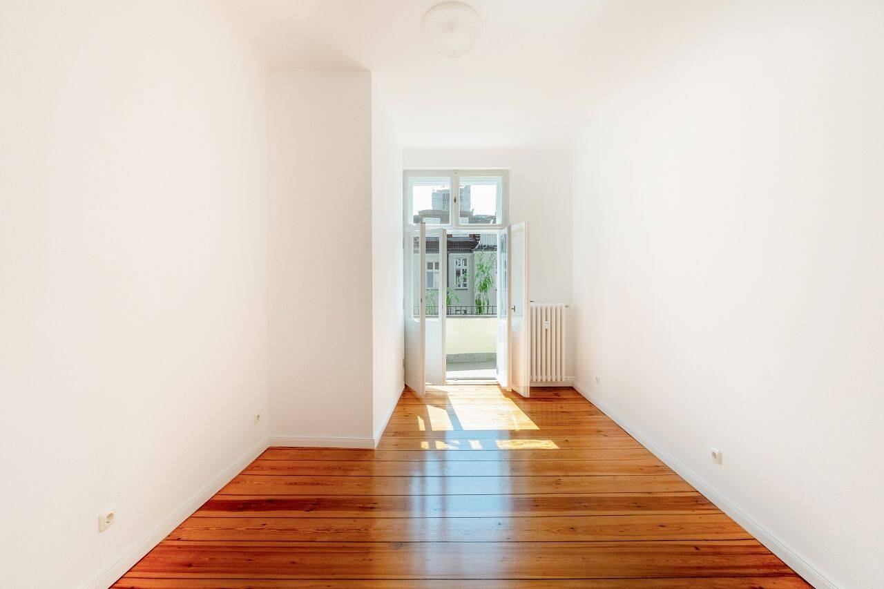 Über den Dächern des Richardkiezes - Maisonettewohnung mit Altbauflair & Terrasse – Berlin – Vorschaubild 6