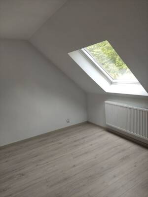 Traumhafte 2,5-Zimmer-Dachgeschosswohnung im Altbau in ruhiger Lage von Essen-Kupferdreh – 45257 Essen – Vorschaubild 9