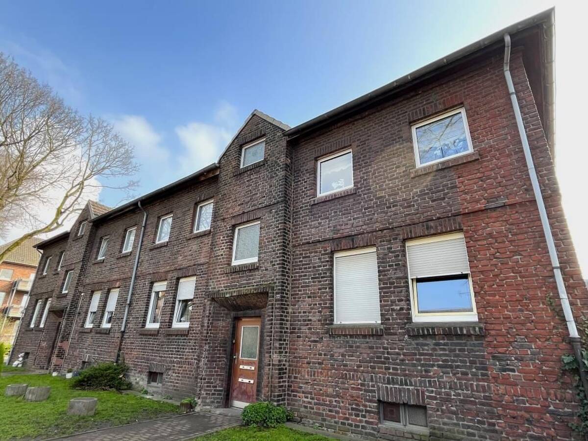 Kleine 2-Zimmer-Wohnung in Duisburg Beeckerwerth für Sie! – 47139 Duisburg – Bild 1 von 8