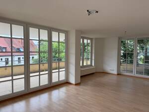 repräsentative, lichtdurchflutete 4 Zimmerwohnung im Landgrafenviertel zu vermieten !!! – 7743 Jena – Vorschaubild 6