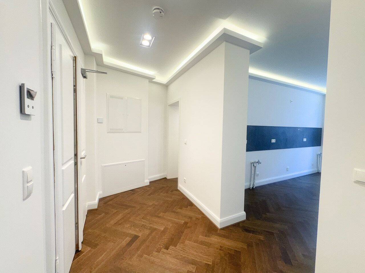 Jetzt aber! + Erstbezug + Südwest-Balkon + Parkett + Fußbodenheizung + Tageslichtbad + LED-Licht – Leipzig – Vorschaubild 5