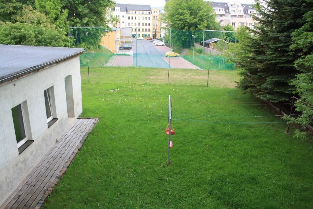 Gemütliche SINGLE Wohnung im DG mit großer Dachgaube – Chemnitz – Vorschaubild 2