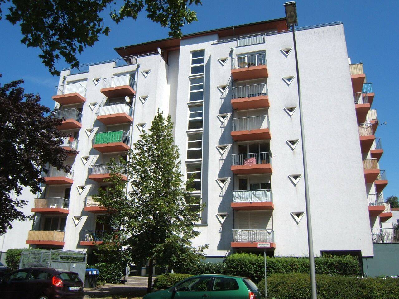Helles 1ZKB-Appartment mit Balkon in St. Johann