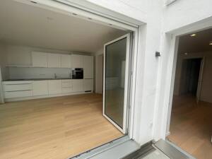 Wohlfühlwohnung in bester Ausstattungsqualität sucht neuen Bewohner – 80335 München – Vorschaubild 4