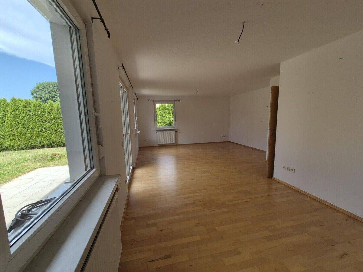 Von Privat: Reiheneckhaus in ruhiger Lage Schwarzenbruck / OT Lindelburg – Schwarzenbruck – Vorschaubild 6