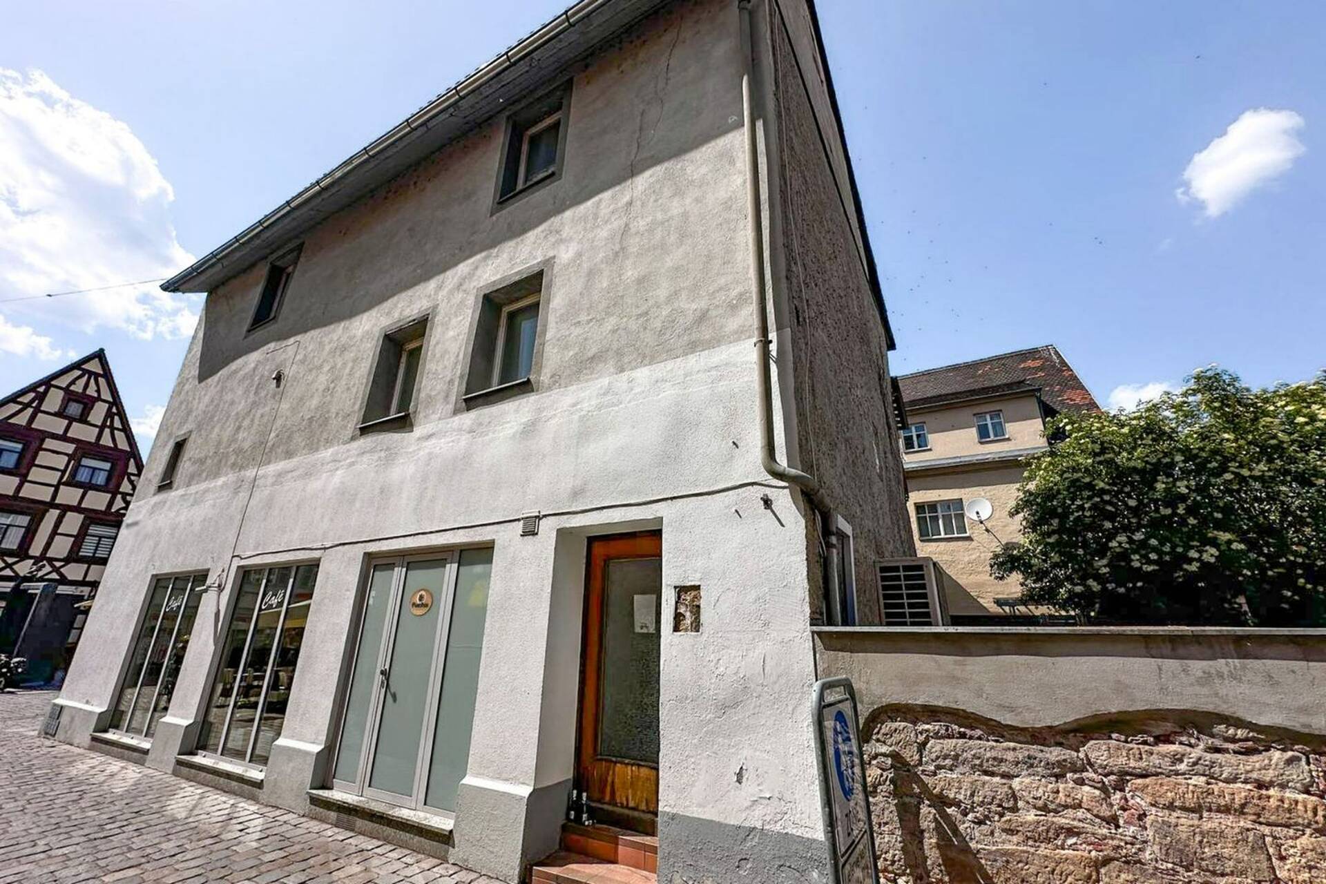 Mehrfamilienhaus in 91301 Forchheim mit 198,14 m² kaufen