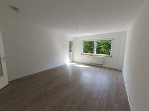 Familienfreundliche 3- Zimmer-Wohnung mit Balkon! – 45277 Essen – Vorschaubild 4