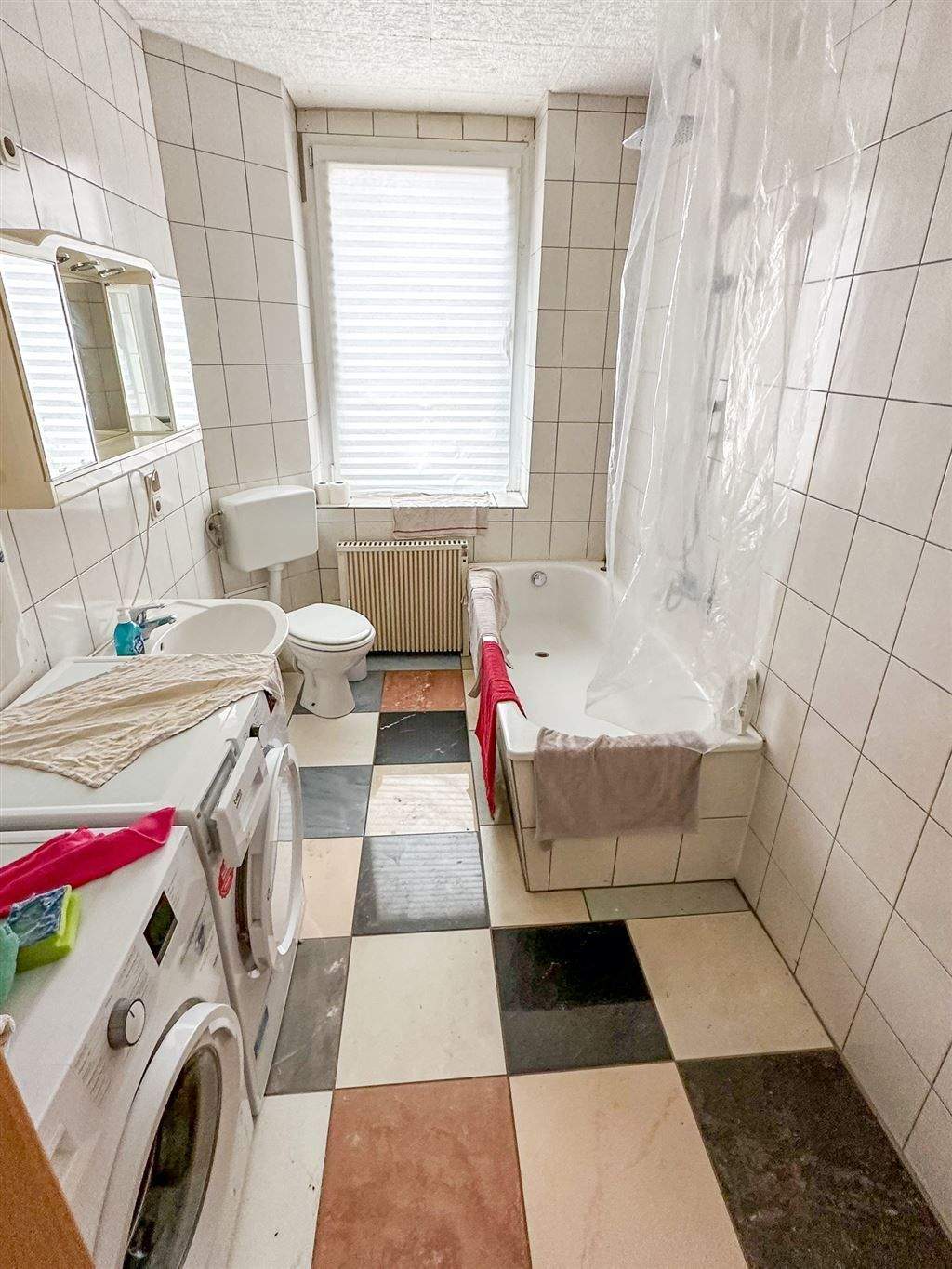 Renditestarkes Reihenmittelhaus mit 3 Wohneinheiten in 07973 Greiz – Greiz – Vorschaubild 5