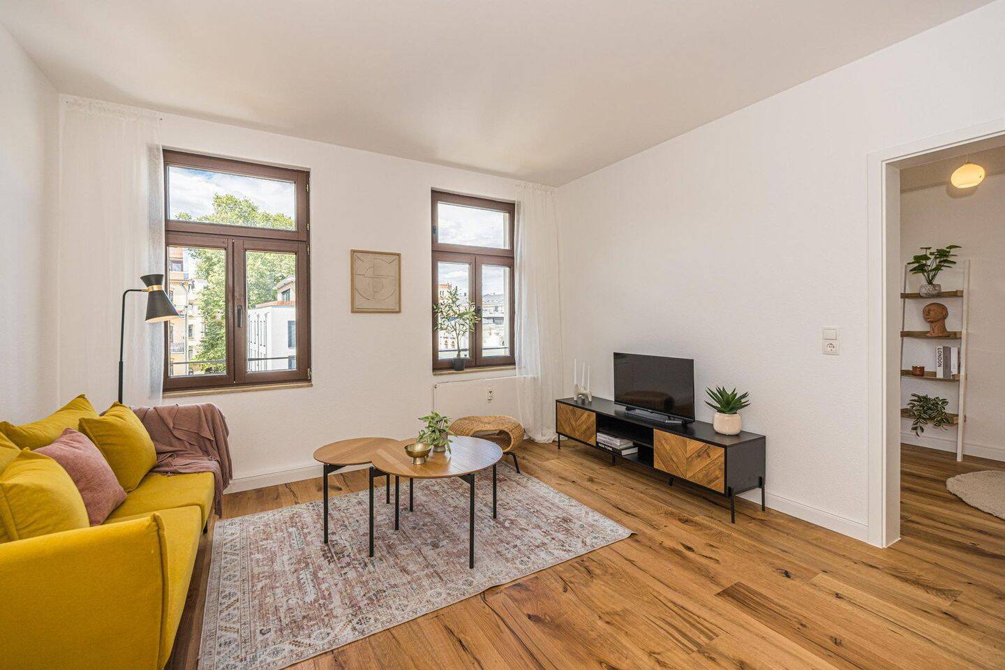 *Wow! 4-Zimmer Altbau im Leipziger Waldstraßenviertel | Provisionsfrei | Erstbezug* – Leipzig – Vorschaubild 2