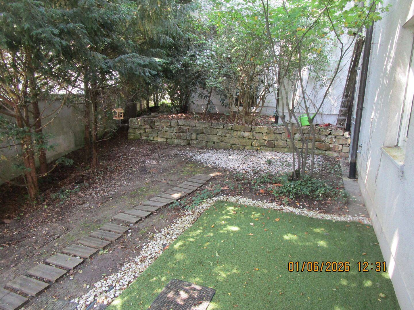 Premium Lage! Moderne u. renovierte 3 Zi. Wohnung m. Terasse u. Gartenanteil in Nürnberg - Erlenstegen z. vermieten. Tiefgaragenstellplatz vorhanden. – Nürnberg – Vorschaubild 2