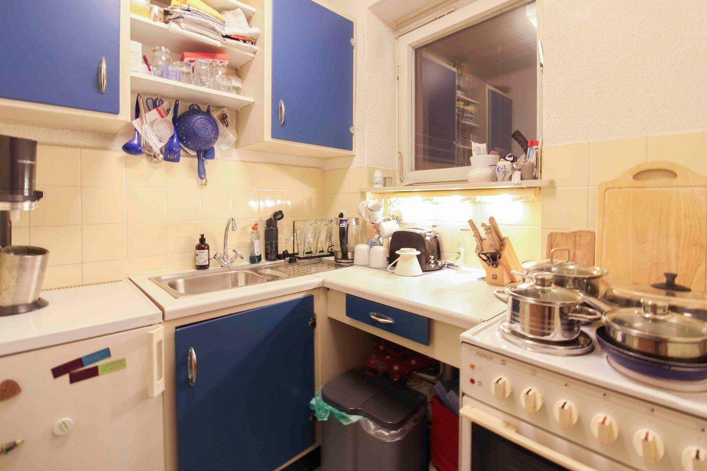 Gut geschnittene 1 Zi - Wohnung mit Loggia - Blick auf die Moorweide - Erbpacht - Vermietet – Hamburg – Vorschaubild 4