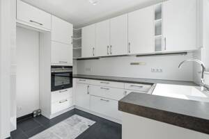Wohnen in Urbanem Wohnkonzept*** 4,5- Zi.-Whg. in naturnaher und stadtbahnnaher Umgebung – 70619 Stuttgart – Vorschaubild 7