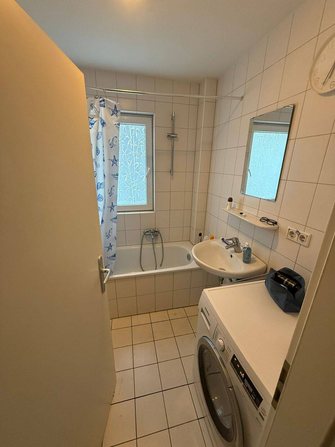 Beste Lage: Helle 2-Zimmer-Wohnung mit Einbauküche & WLAN, 5 Min. zum Hauptbahnhof
