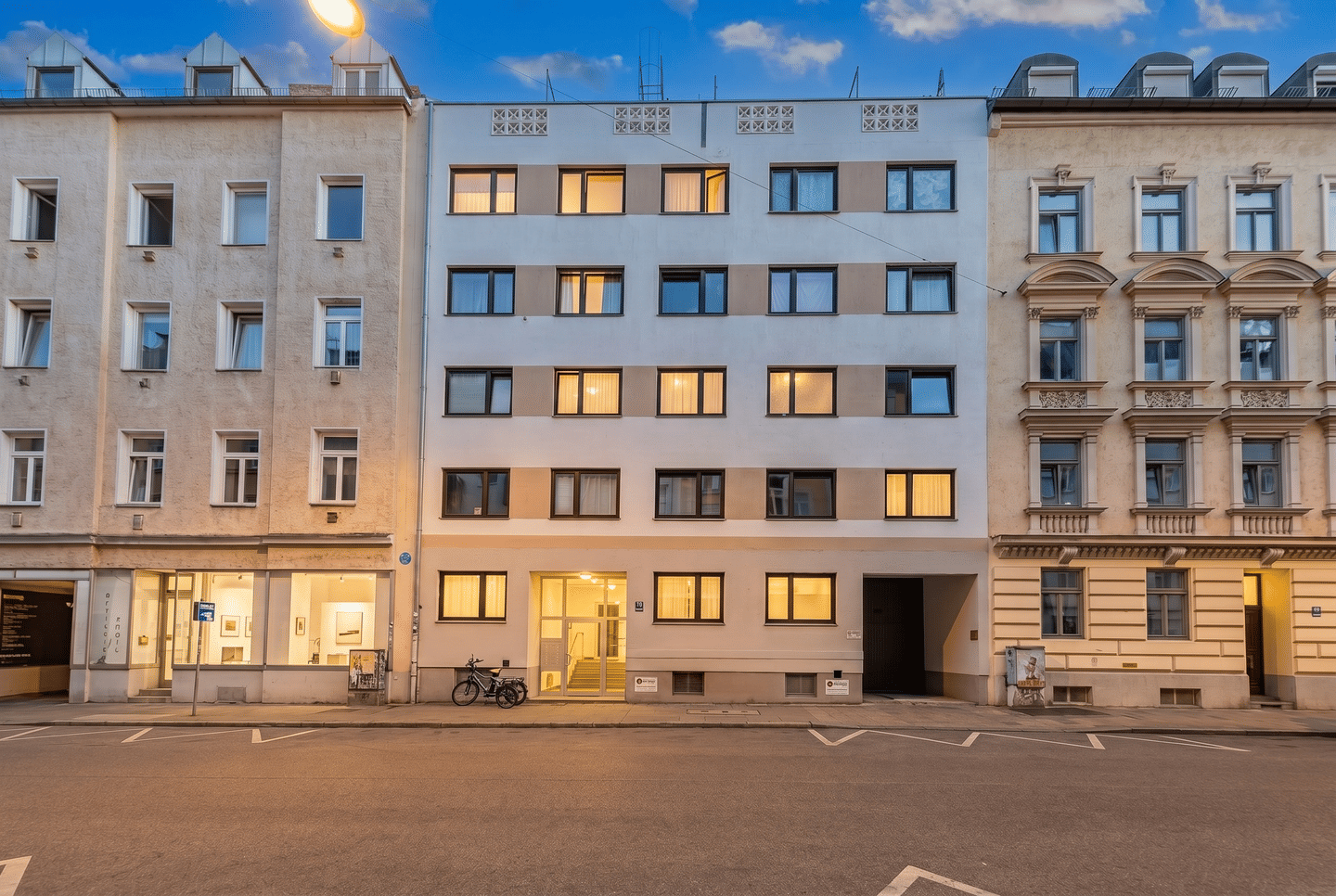 Modernes Premium Studio im Glockenbachviertel – ruhig, zentral, hochwertig ausgestattet – München – Vorschaubild 9