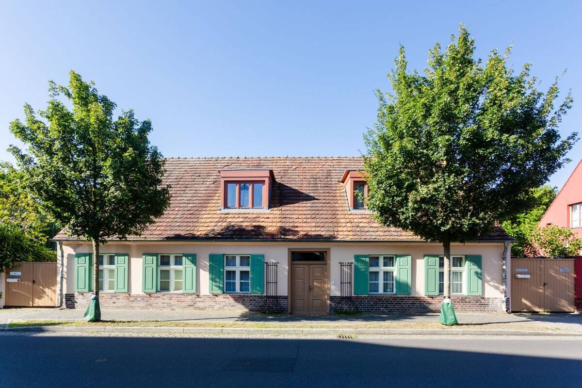 Historisches Weberhaus in Potsdam-Babelsberg - stilvoll saniert mit drei Wohneinheiten – 14482 Potsdam – Bild 1 von 8