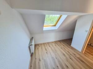 Gepflegtes Reihenmittelhaus mit cleverem Eigentumskonzept und Garage - nähe Puderbach! – 56305 Döttesfeld – Vorschaubild 3