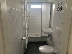 Helle 4-Zimmer-Wohnung mit Balkon – 28309 Bremen – Vorschaubild 6