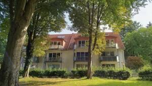 Charmante 3-Zi.- Maisonettewhg, TG-Stellplatz ,Garten, Balkon in grüner Lage von Hamburg Meiendorg – 22145 Hamburg – Vorschaubild 3