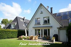 SCHWACHHAUSEN - BÜRGERPARK | Komfortables Einfamilienhaus in vornehmer und ruhiger Lage
