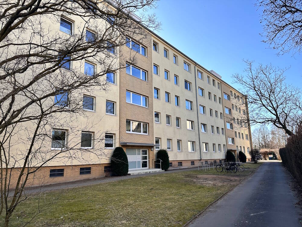 Attraktive 2-Zimmer-Wohnung mit Südbalkon und Fahrstuhl in Berlin-Reinickendorf – Berlin – Vorschaubild 2
