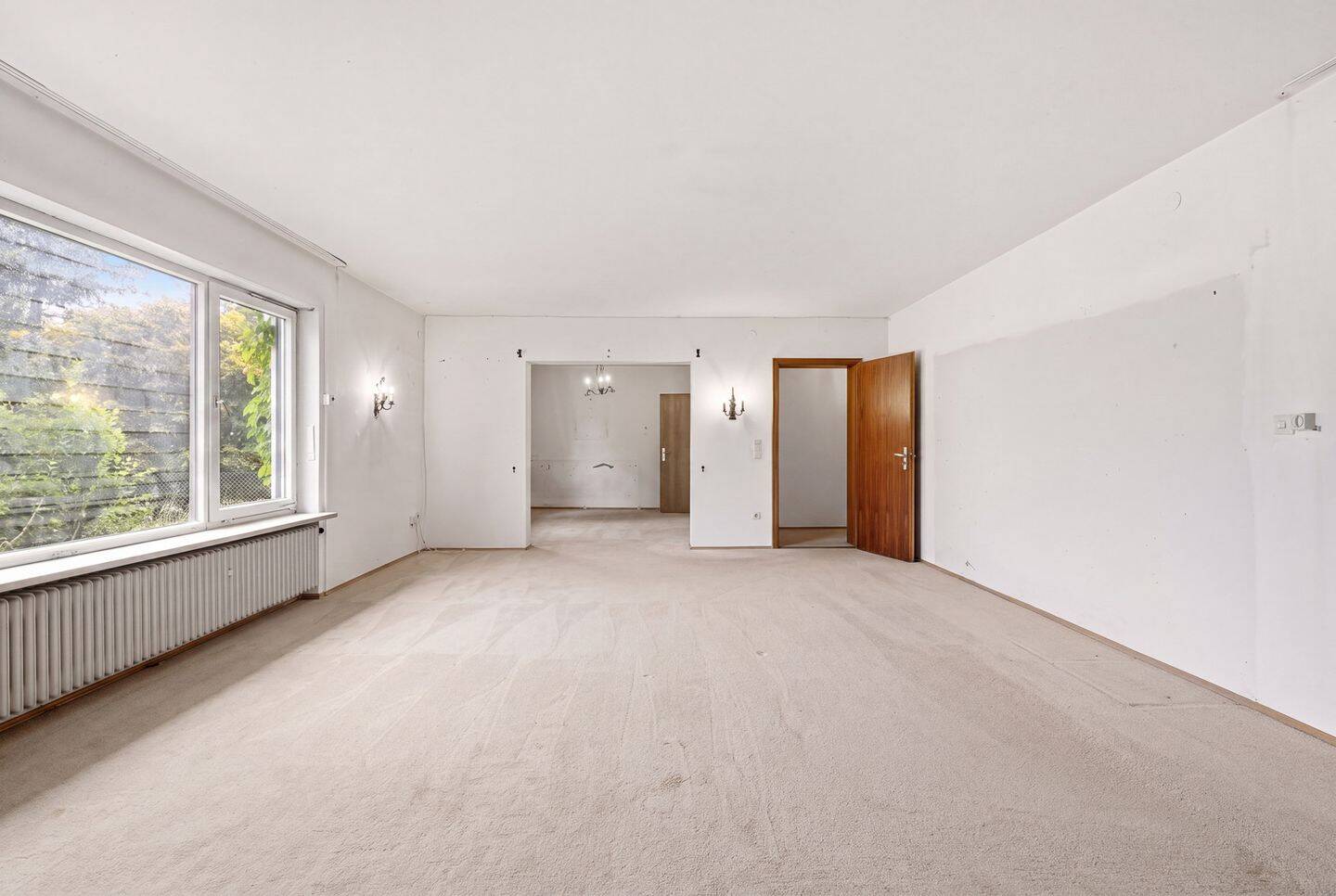 Einfamilienhaus mit großem Potenzial auf über 1.000 m² Grundstück in Waldperlach – München – Vorschaubild 3